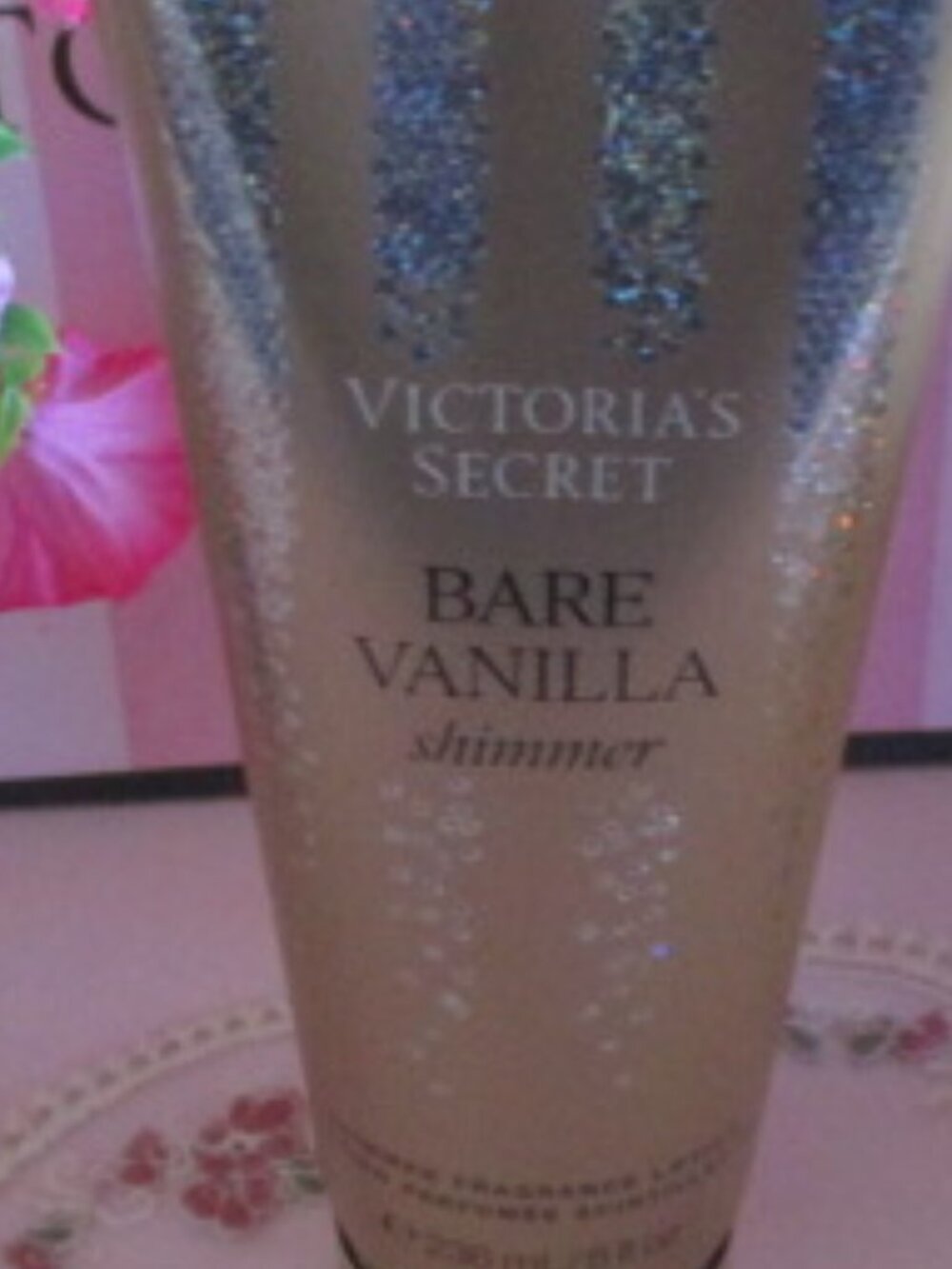 Bare Vanilla Shimmer Fragrant Lotion NWT